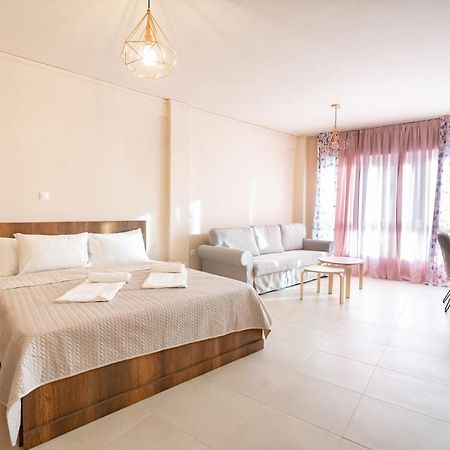 Monastiraki Metro Station Studio For 4 Persons Athen Exterior foto