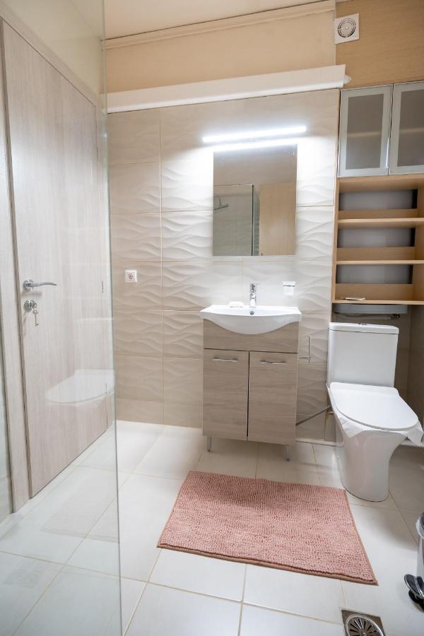 Monastiraki Metro Station Studio For 4 Persons Athen Exterior foto