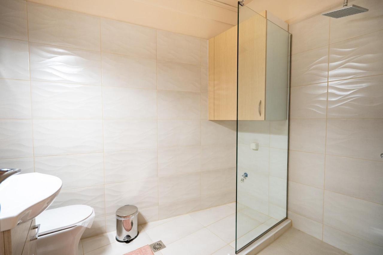 Monastiraki Metro Station Studio For 4 Persons Athen Exterior foto